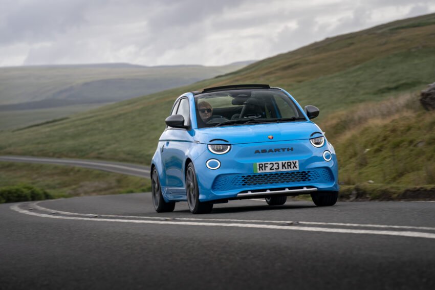 Abarth 500e Convertible: Elektrikli Nöbetçi