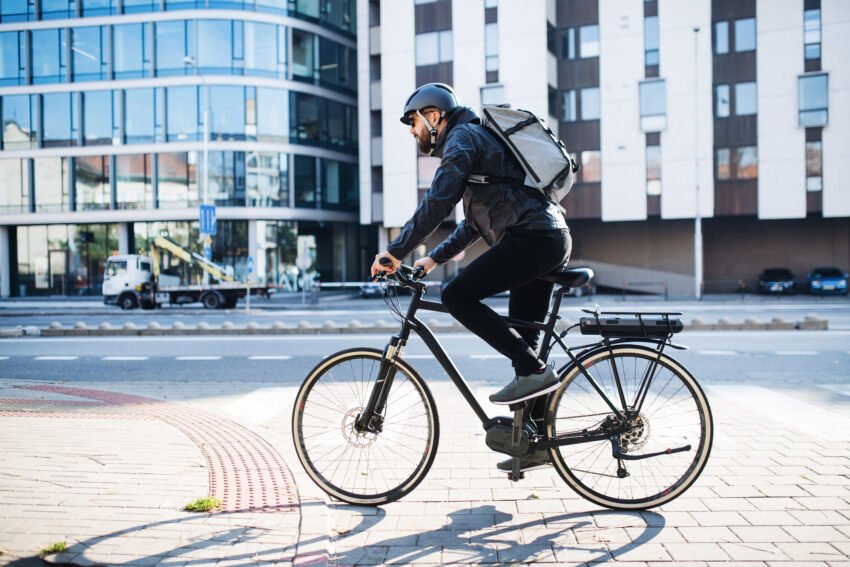 Elektr velosipedlar: Shahar transportini o'zgartirish